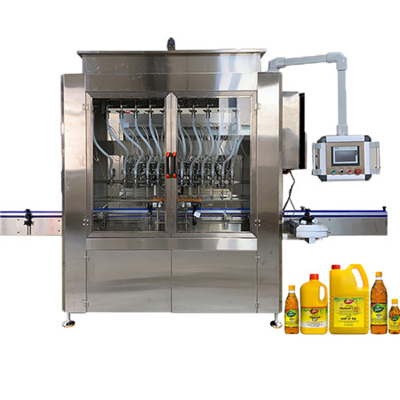 Pajisjet e pijeve Makineria mbushëse e monobllokut në impiantin e shisheve me ujë mineral 